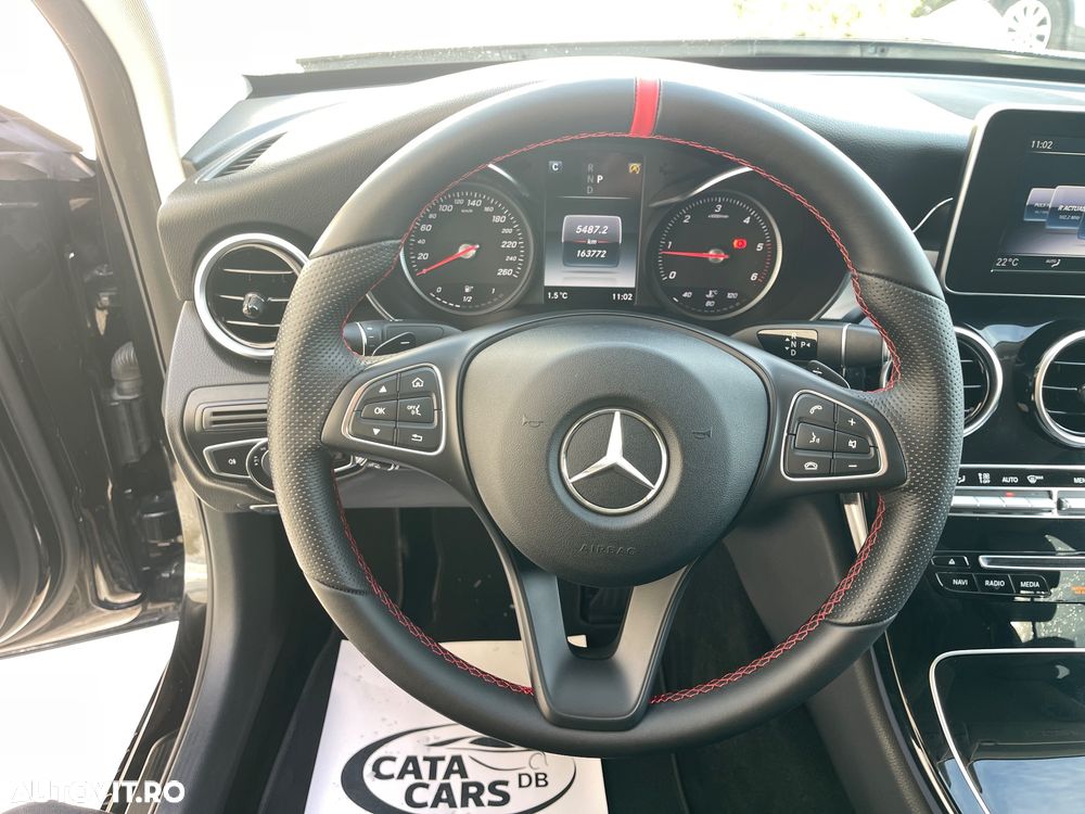 Mercedes-Benz C - 38