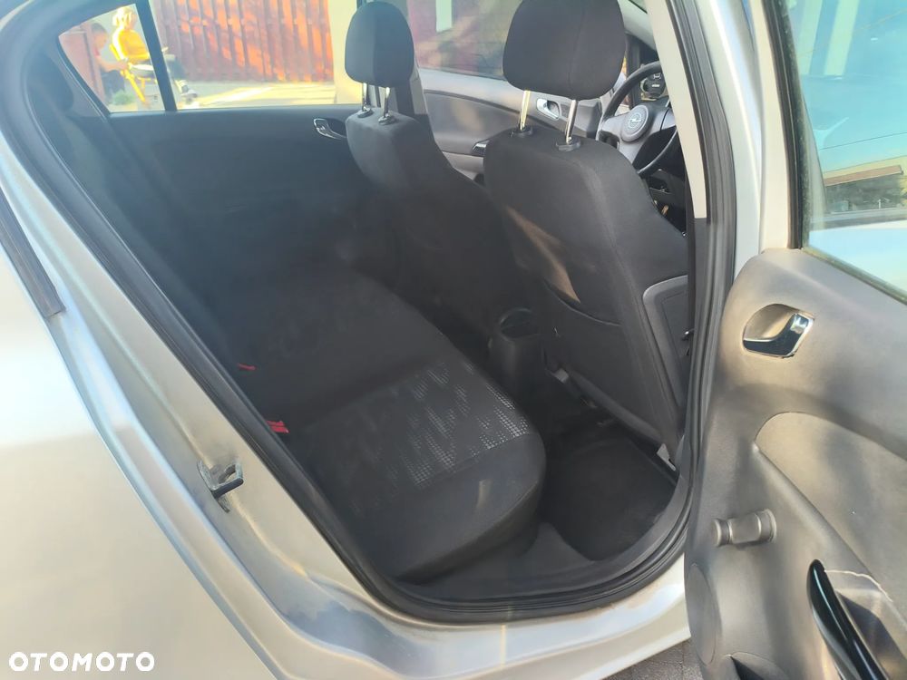 Opel Corsa - 14