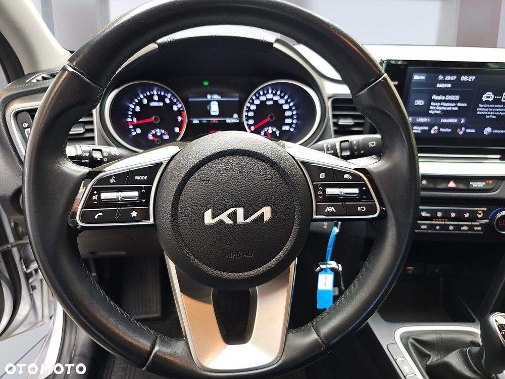 Kia Ceed 1.5 T-GDI M - 13