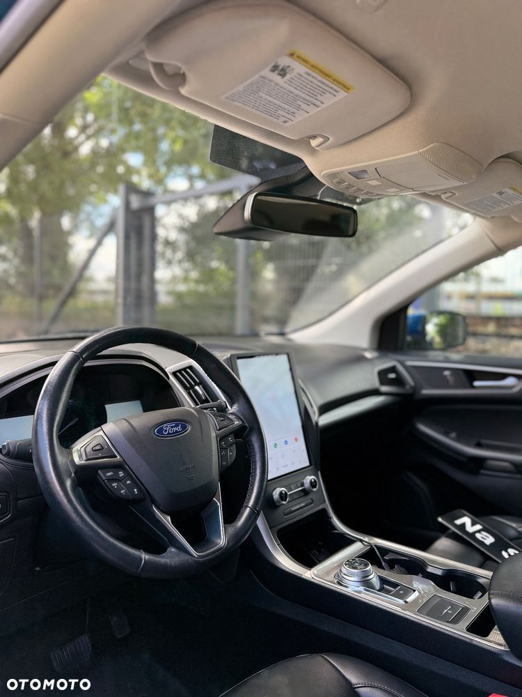 Ford Edge - 16
