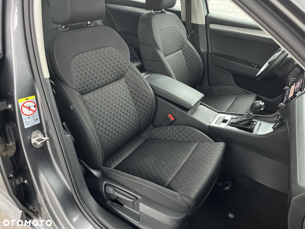 Skoda Superb 2.0 TDI SCR Ambition DSG - 25