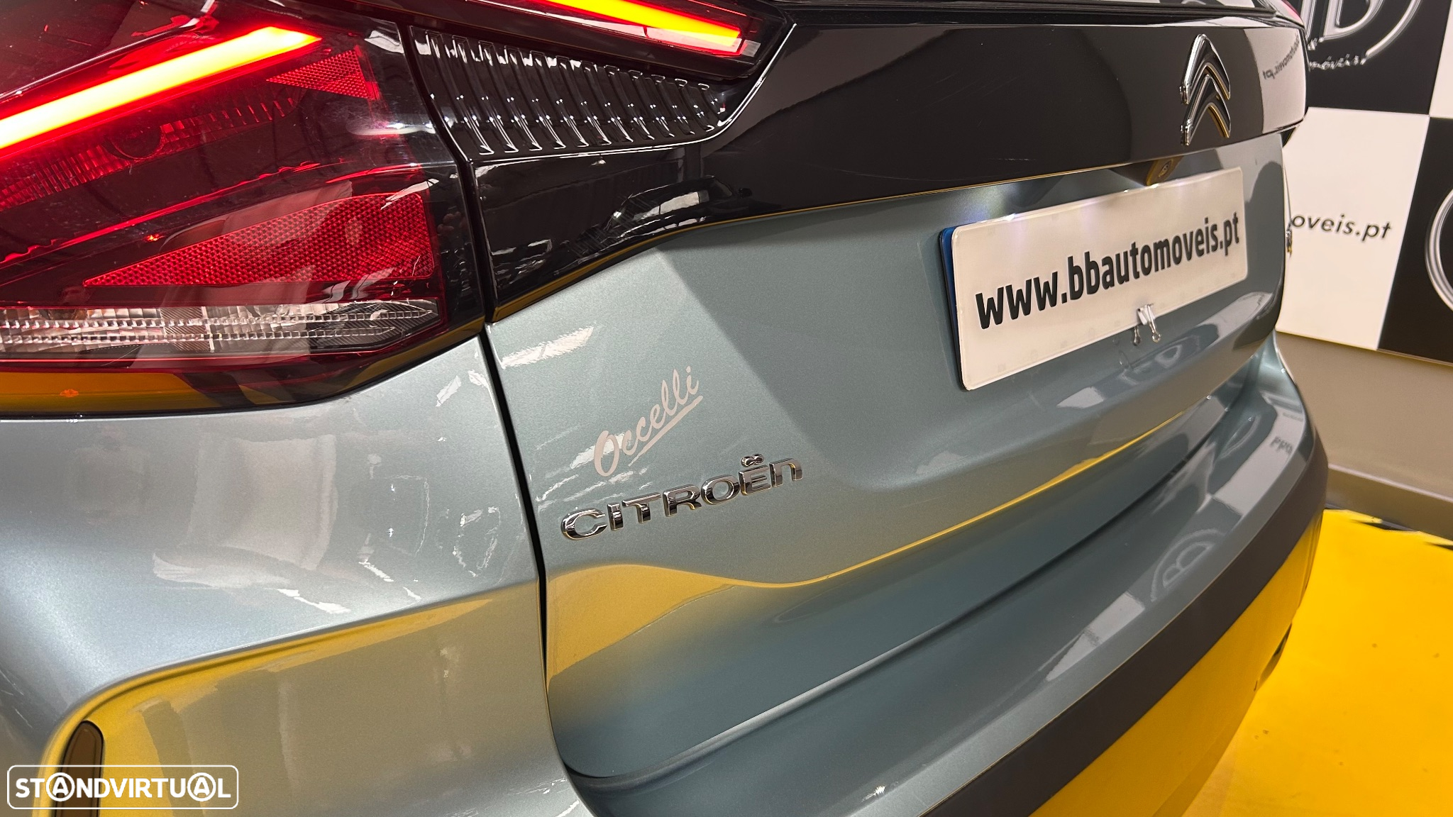 Citroën C4 1.2 PureTech Shine Pack EAT8 - 33