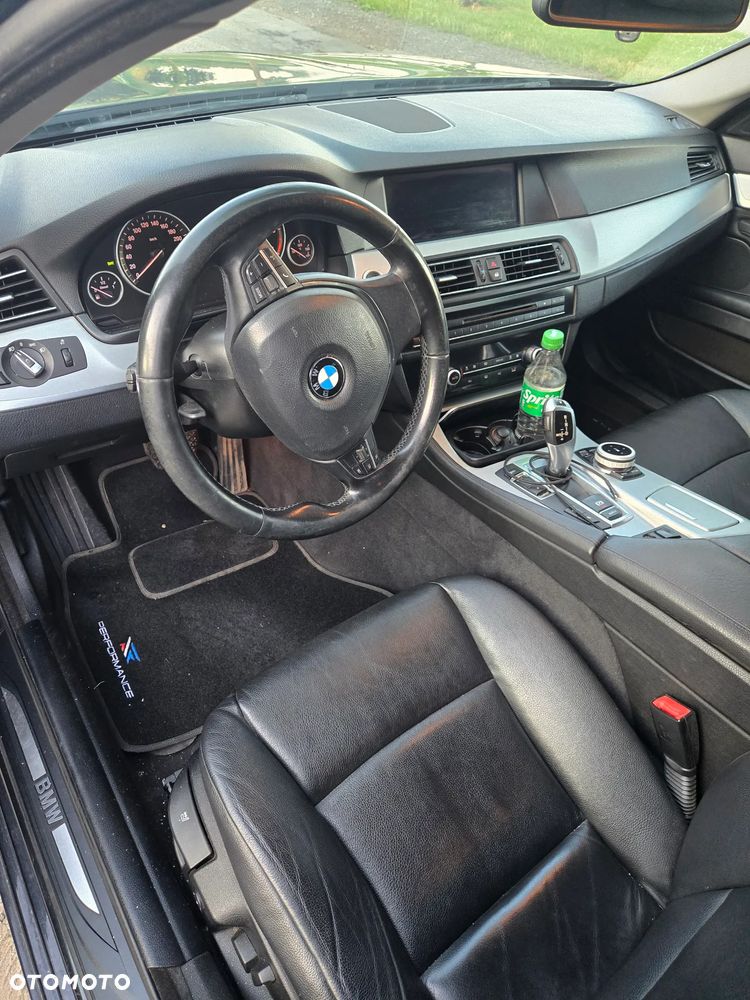 BMW Seria 5 - 12