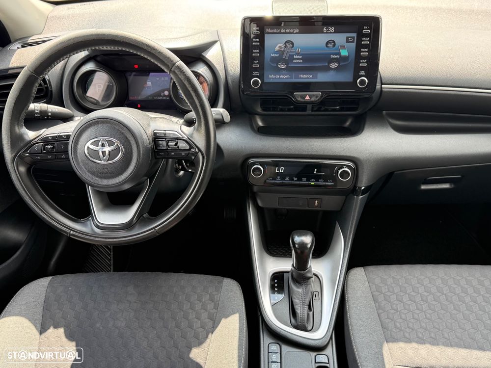 Toyota Yaris 1.5 HDF Comfort Plus - 21