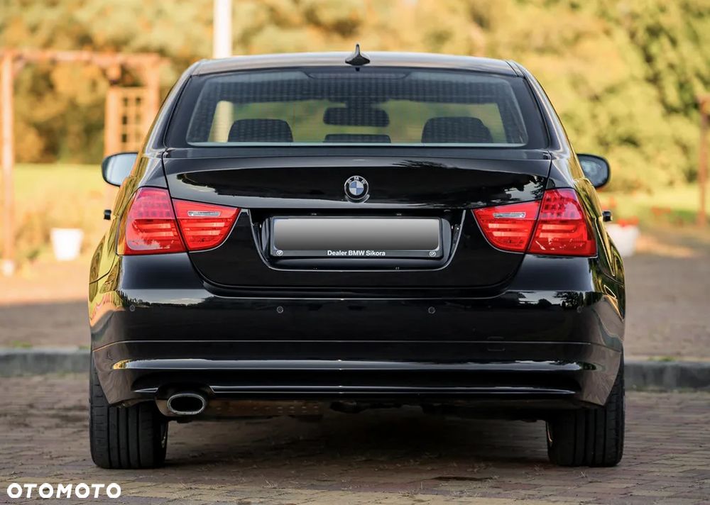 BMW Seria 3 318i - 6