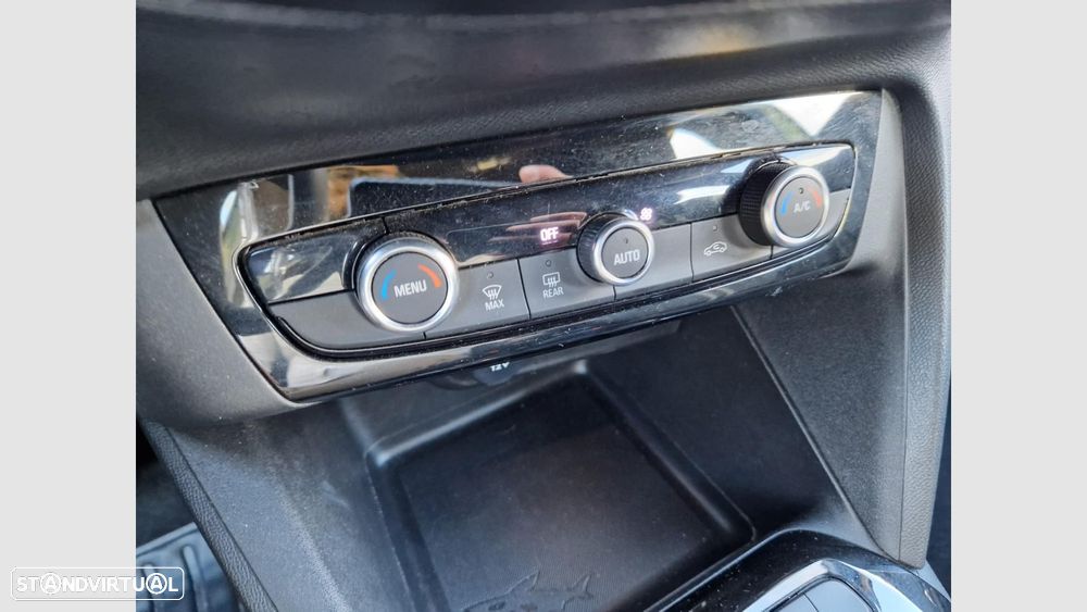 Opel Corsa 1.2 T GS - 18