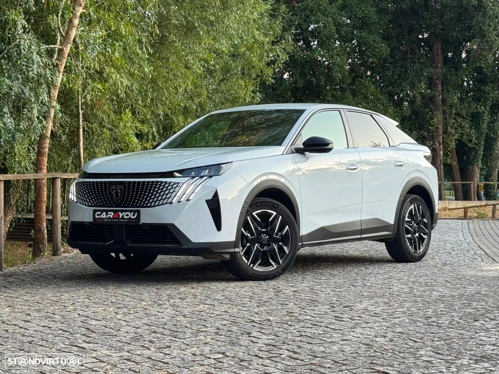 Peugeot 3008 1.2 Hybrid Allure e-DCS6 — fotografia 4
