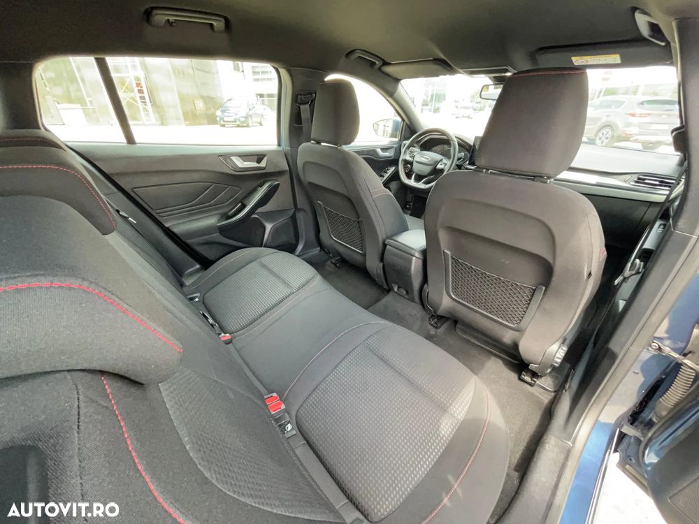 Ford Focus 1.0 EcoBoost ST-Line - 20