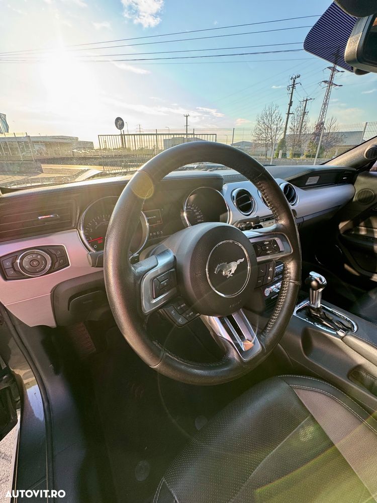 Ford Mustang 2.3 EcoBoost Aut. - 8