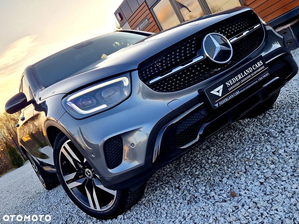 Mercedes-Benz GLC 200 d 4Matic 9G-TRONIC - 37