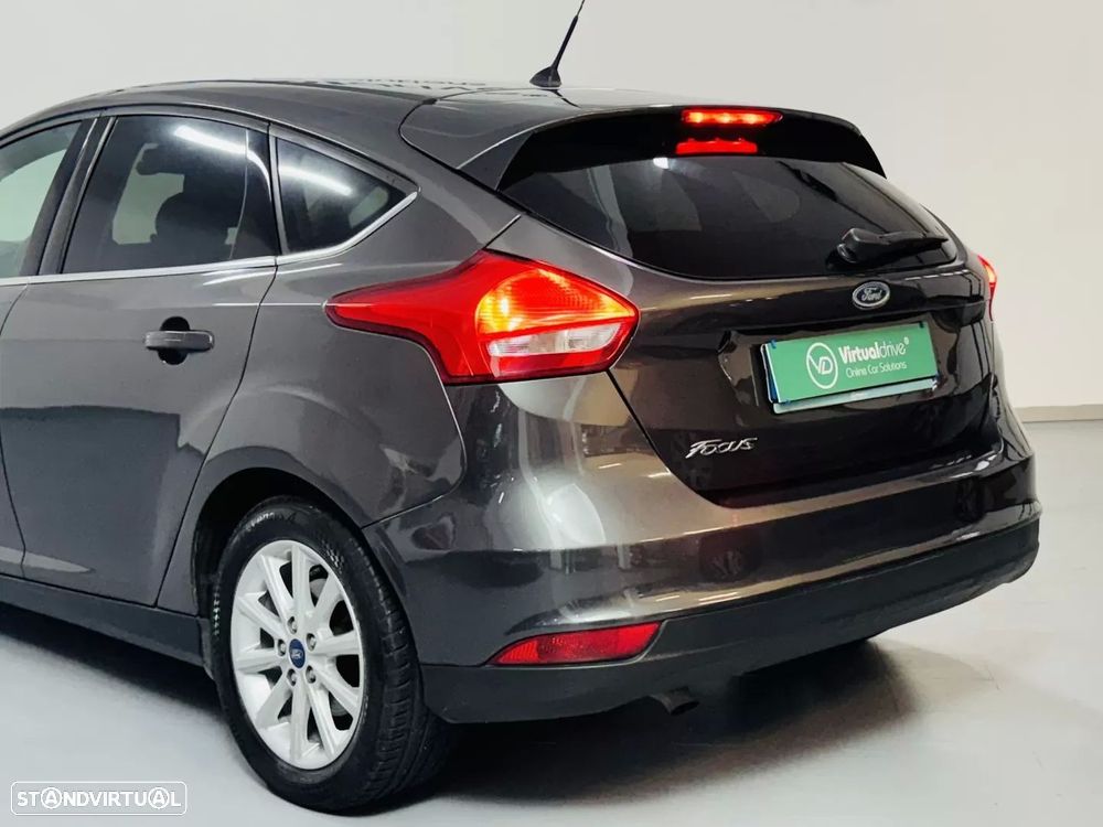 Ford Focus 1.5 TDCi Titanium - 9