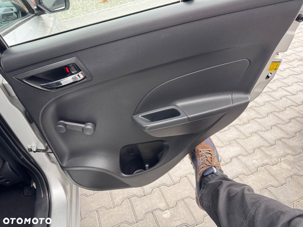 Suzuki Swift 1.3 DDiS Comfort - 21
