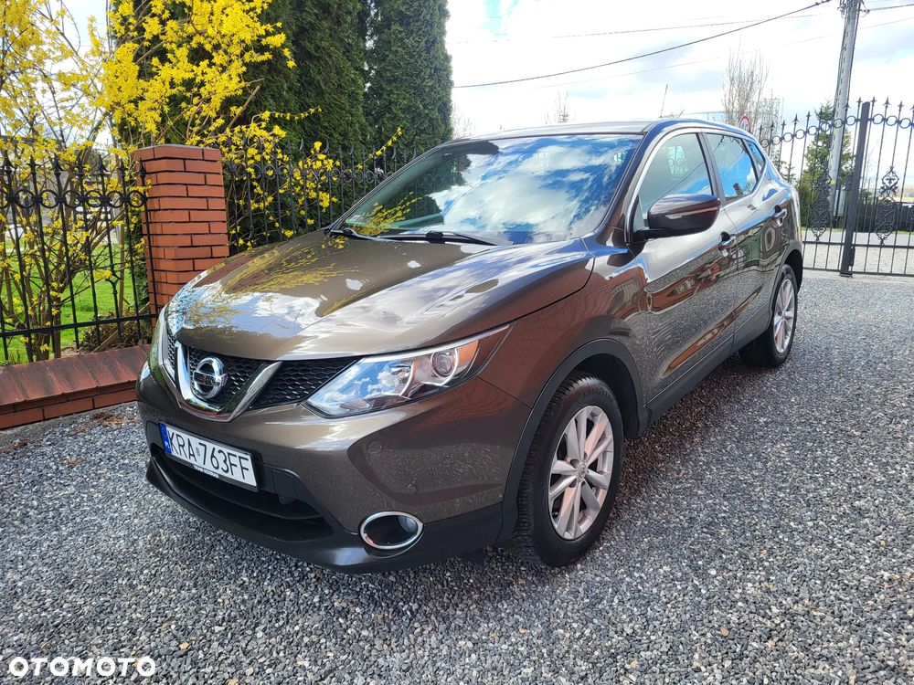 Nissan Qashqai - 1