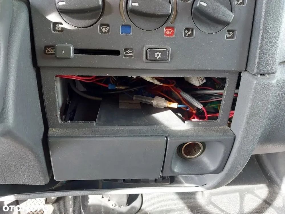 Fiat DUCATO PILOTE 2.8 HDI ALKOVA KAMPER KAMPINGOWY KLIMATYZACJA - 9