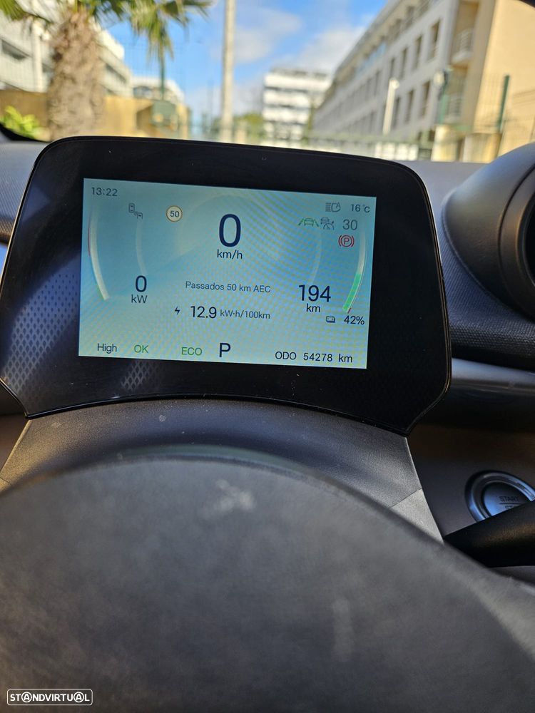 BYD Dolphin 60.4 kWh Design - 25