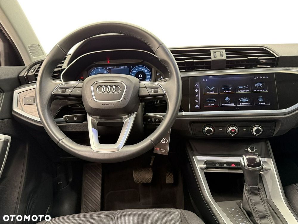 Audi Q3 - 10