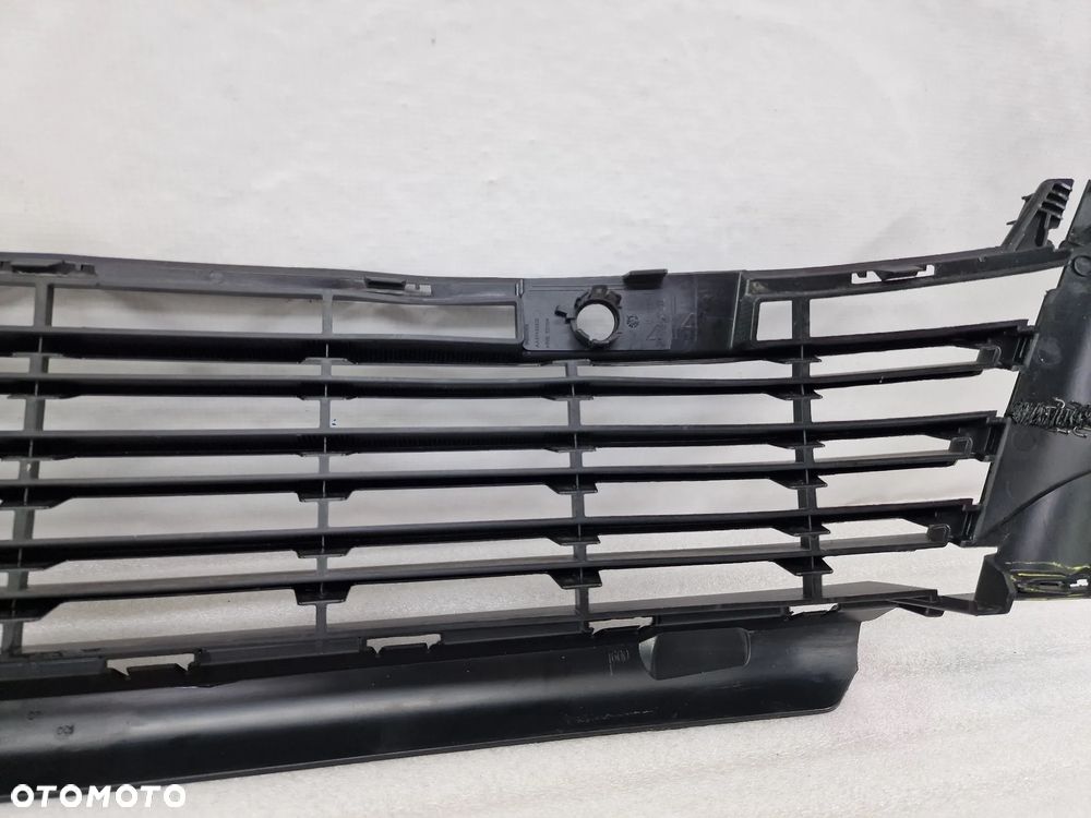 CITROEN JUMPY 3 III SPACE TOURER KRATKA ŚRODKOWA ZDERZAKA PRZEDNIEGO PRZÓD NA PDC , NR 9811718677 , NR AUKCJI KR452 - 11