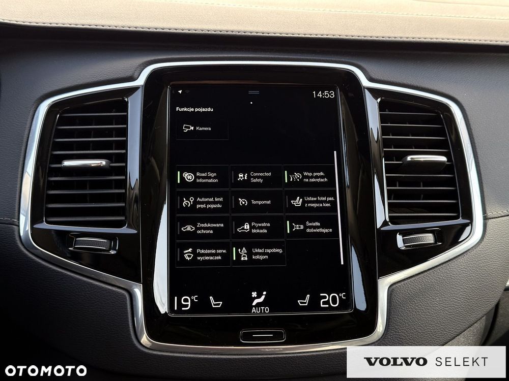 Volvo XC 90 - 31