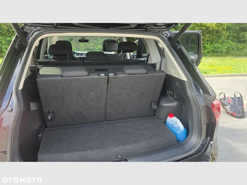 Volkswagen Tiguan - 17