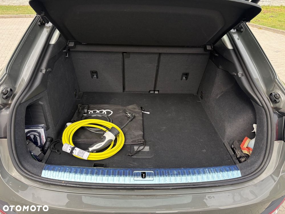 Audi Q3 Sportback - 11