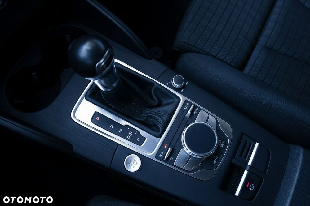 Audi A3 Sportback - 18