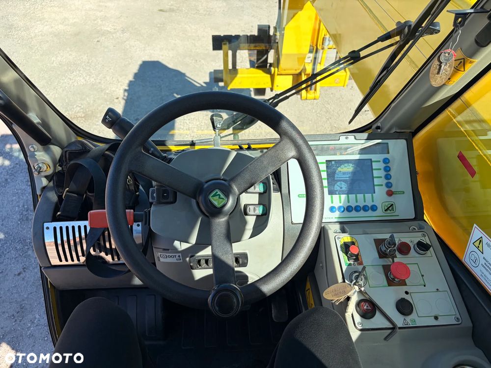 Merlo ROTO 4521 MCSS 2800 MTH CERTYFIKAT CE WIDŁY PILOT IMPORT NIEMCY - 16