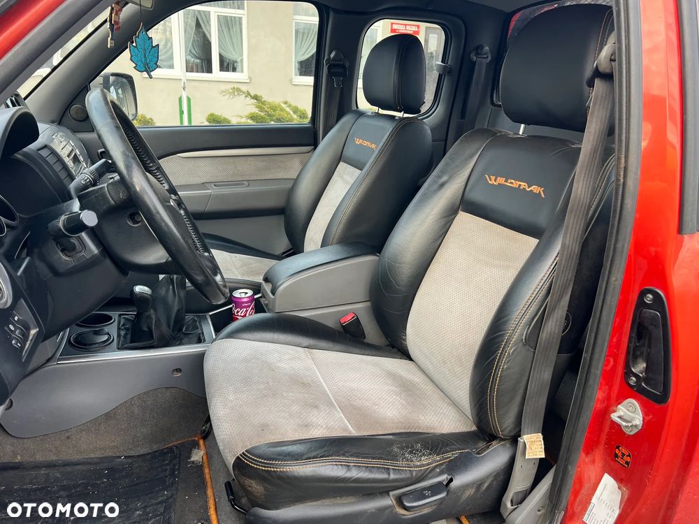 Ford Ranger 2.5 TDCi DC XLT - 27