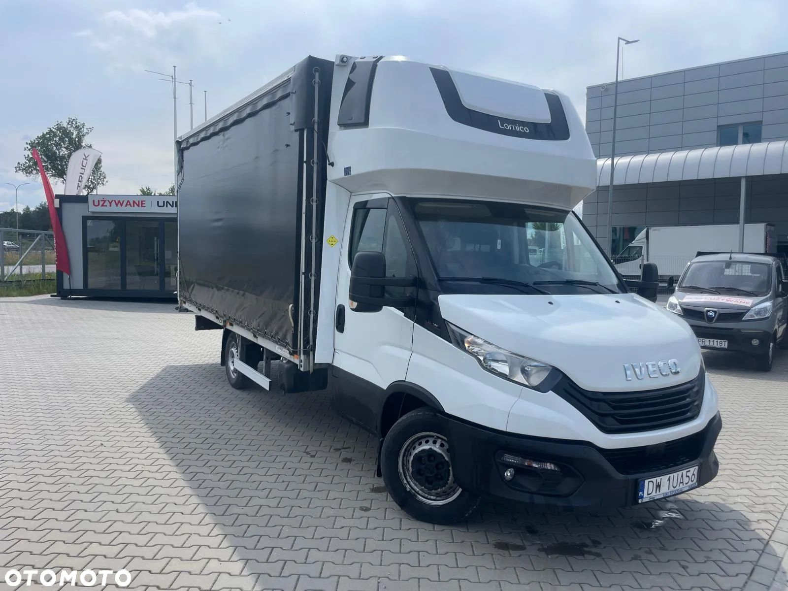 Iveco 35S18 10EP Międzynarodówka, podnoszony dach - 1
