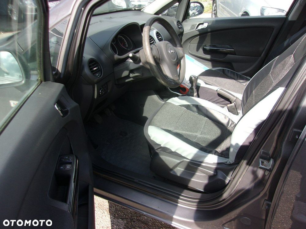 Opel Corsa - 13