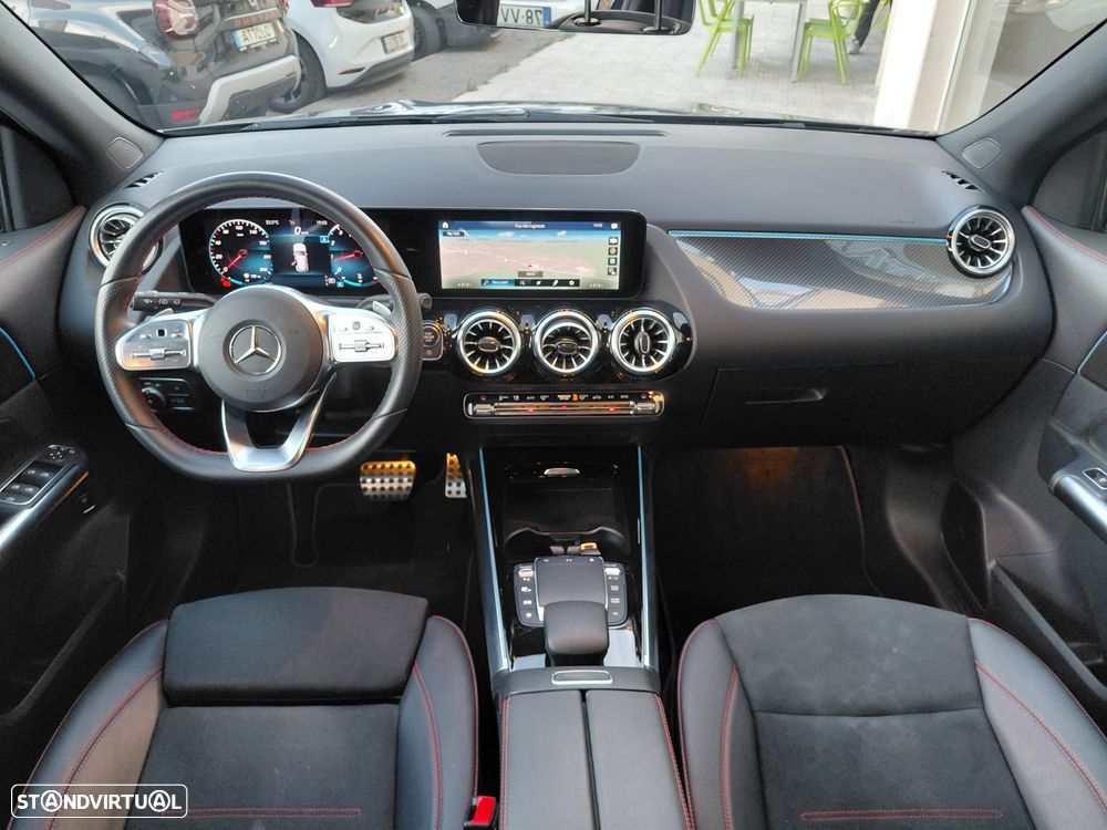 Mercedes-Benz GLA 200 AMG Line - 12