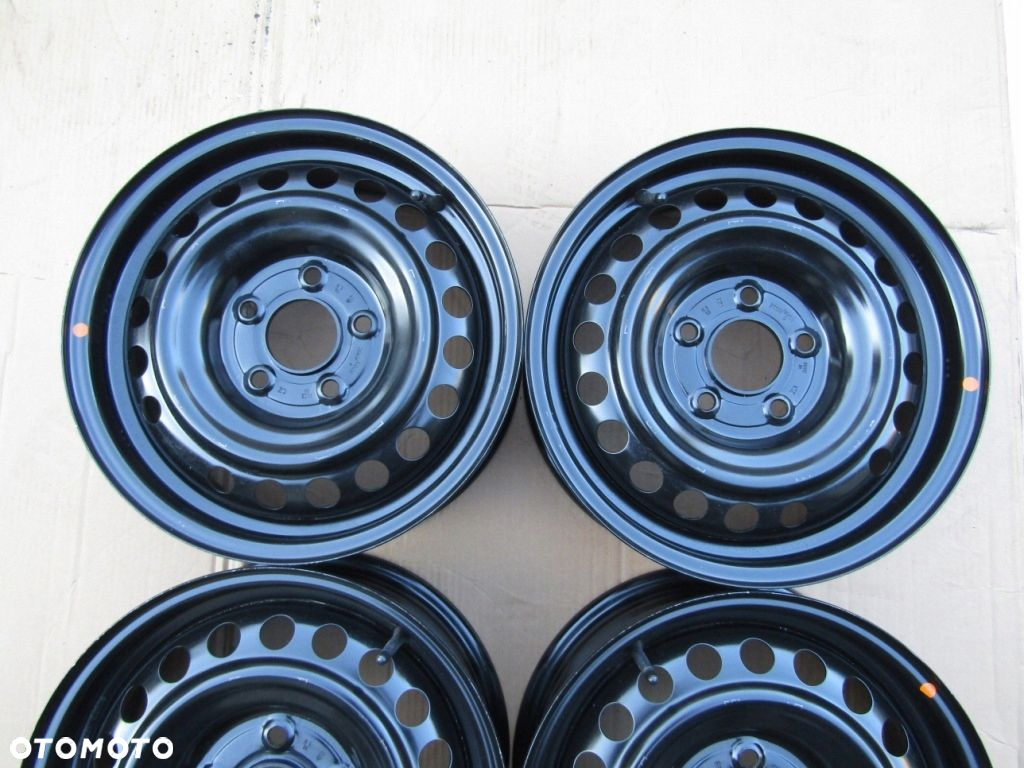 Felgi 15 Kia Ceed II III Hyundai i30 I II III 52910-G4000 / 6j 5x114,3 ET46 - 6