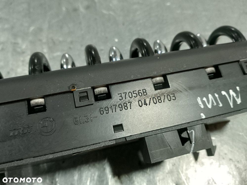 PANEL PRZEŁĄCZNIKÓW MINI R50 6917987 - 2