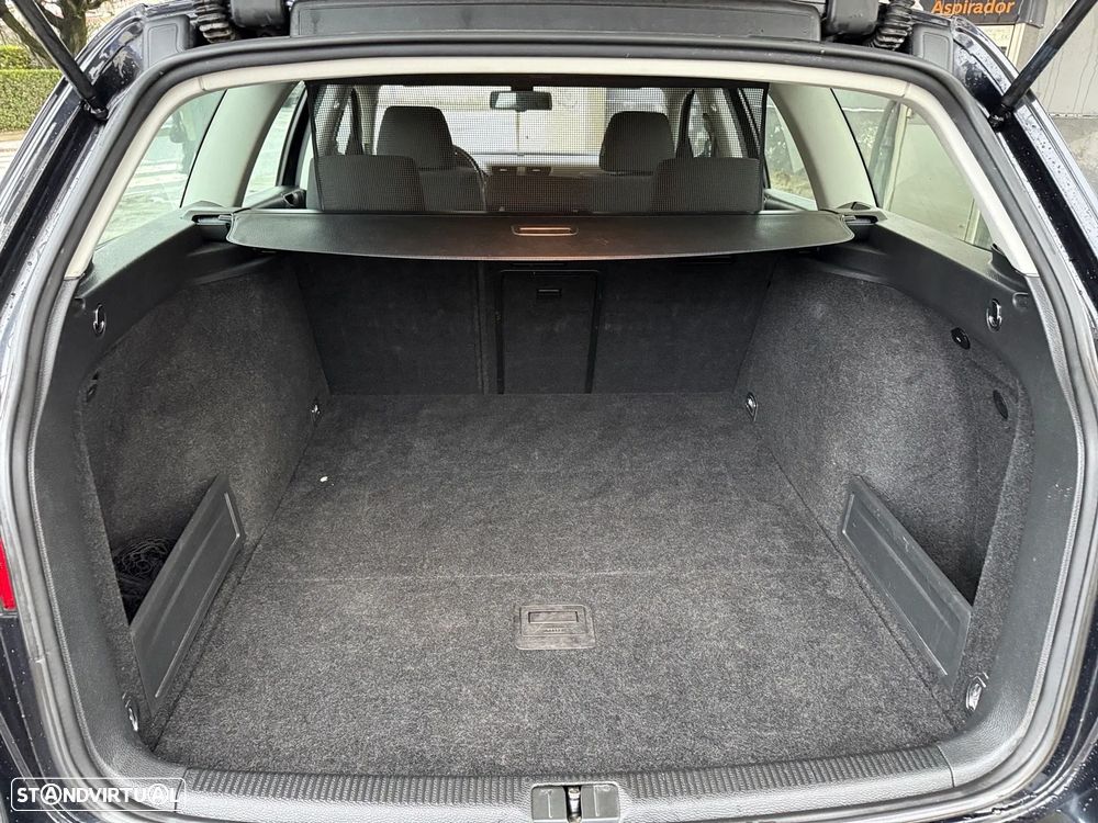 VW Passat Variant 1.9 TDi Trendline Pack BM - 10