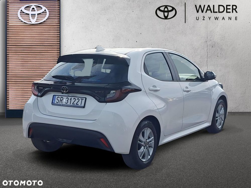 Toyota Yaris 2024 photo 5