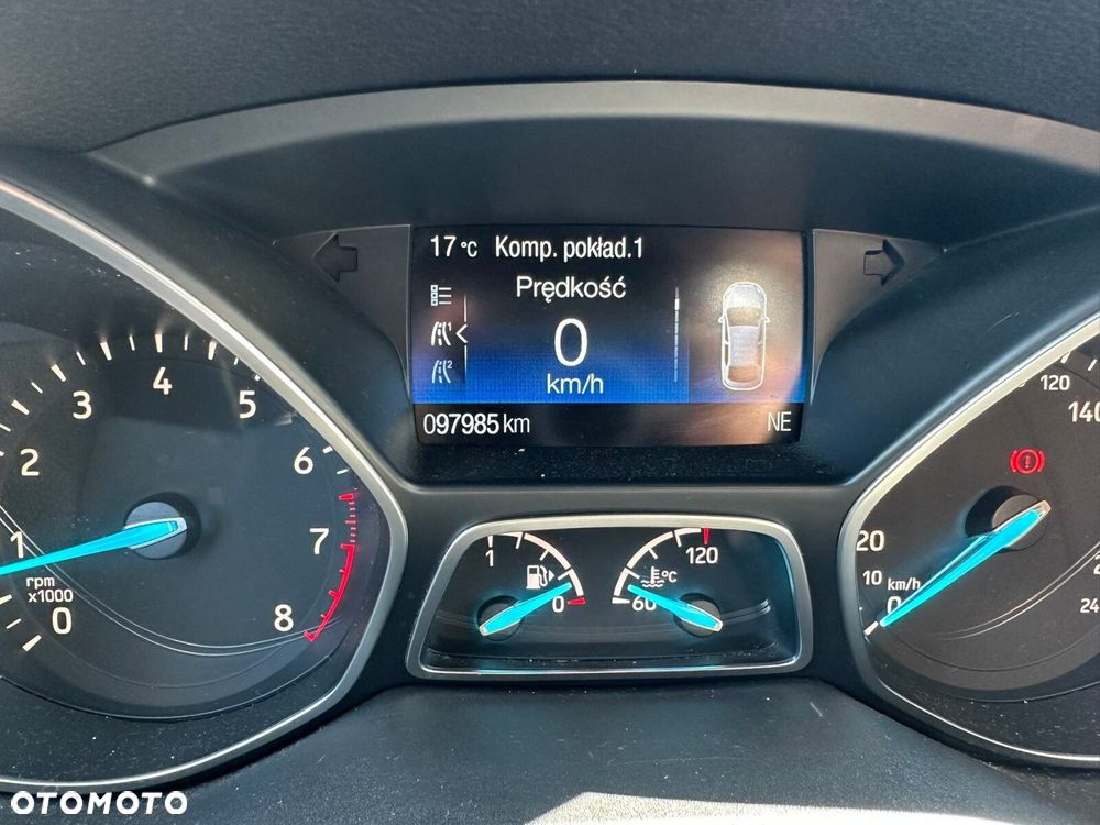 Ford Kuga - 18