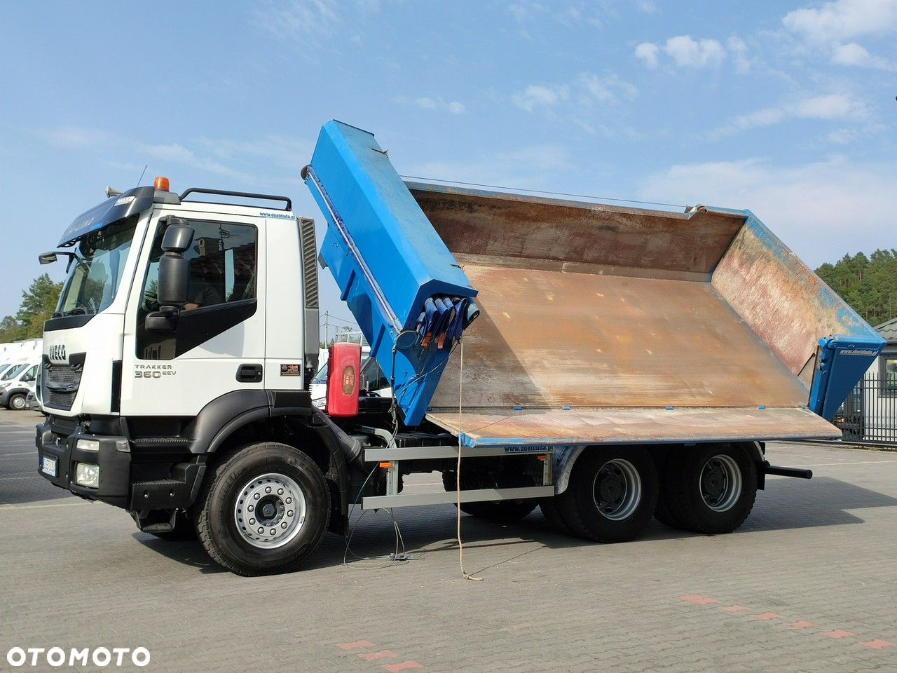 Iveco Trakker 360 EEV Manual 6x4 Wywrot 3-stronny Hydroburta Bok i Tył - 6