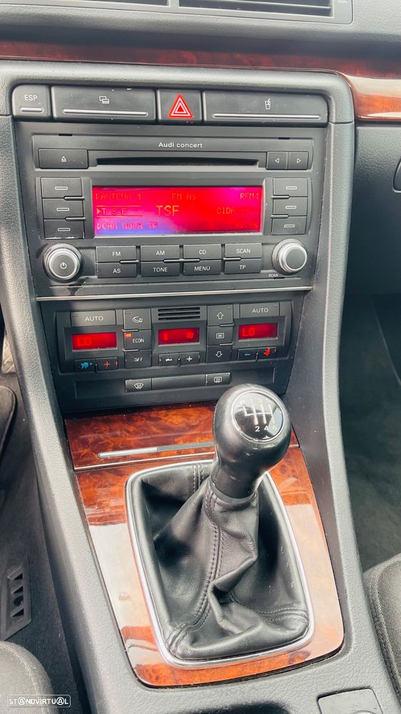 Audi A4 Avant 2.0 TDi Exclusive - 18