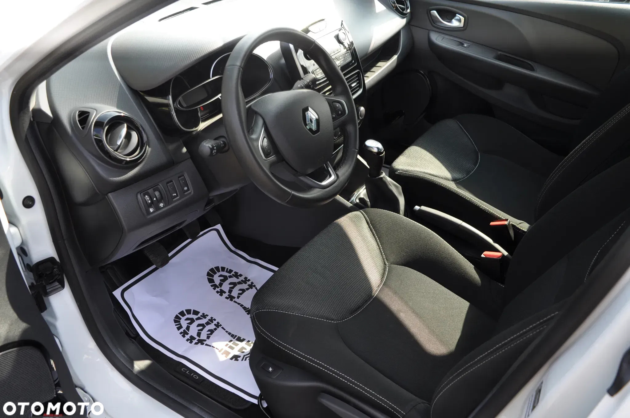 Renault Clio (Energy) TCe 75 Start & Stop LIMITED - 20