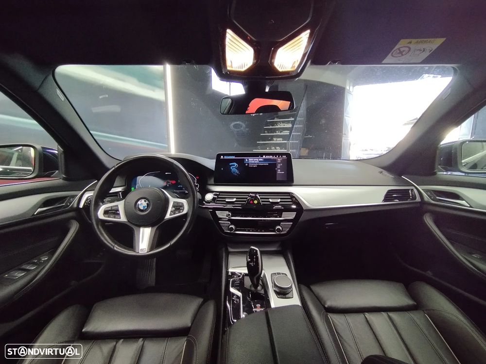 BMW 530 e - 19