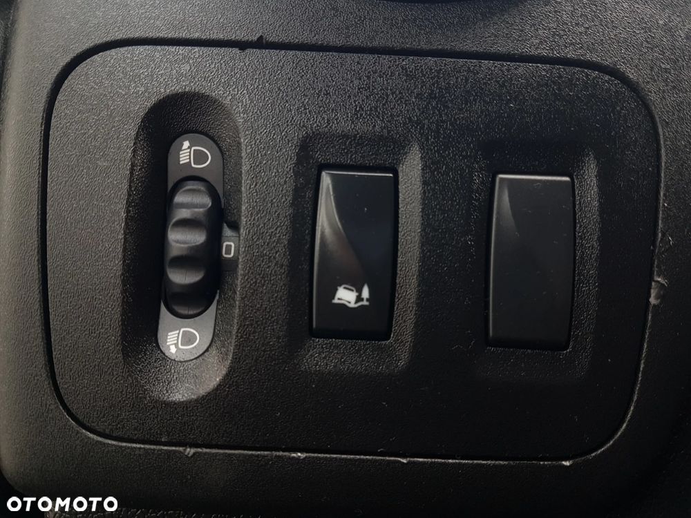 Renault MASTER KONTENER 8EP 4,22x2,25x2,23 KLIMA KRAJOWY MANUAL  6-BIEGÓW - 20