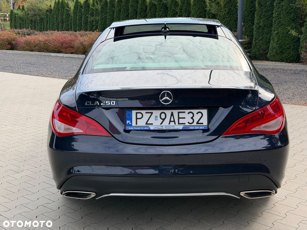 Mercedes-Benz CLA - 9