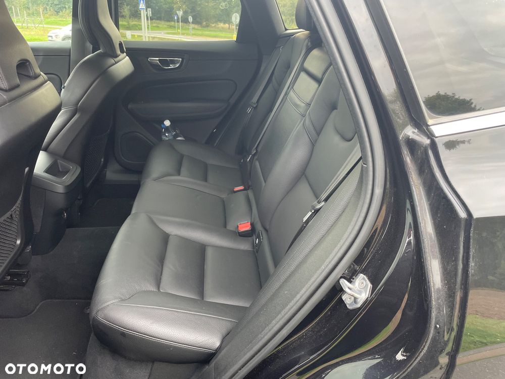 Volvo XC 60 D5 AWD Geartronic Inscription - 29