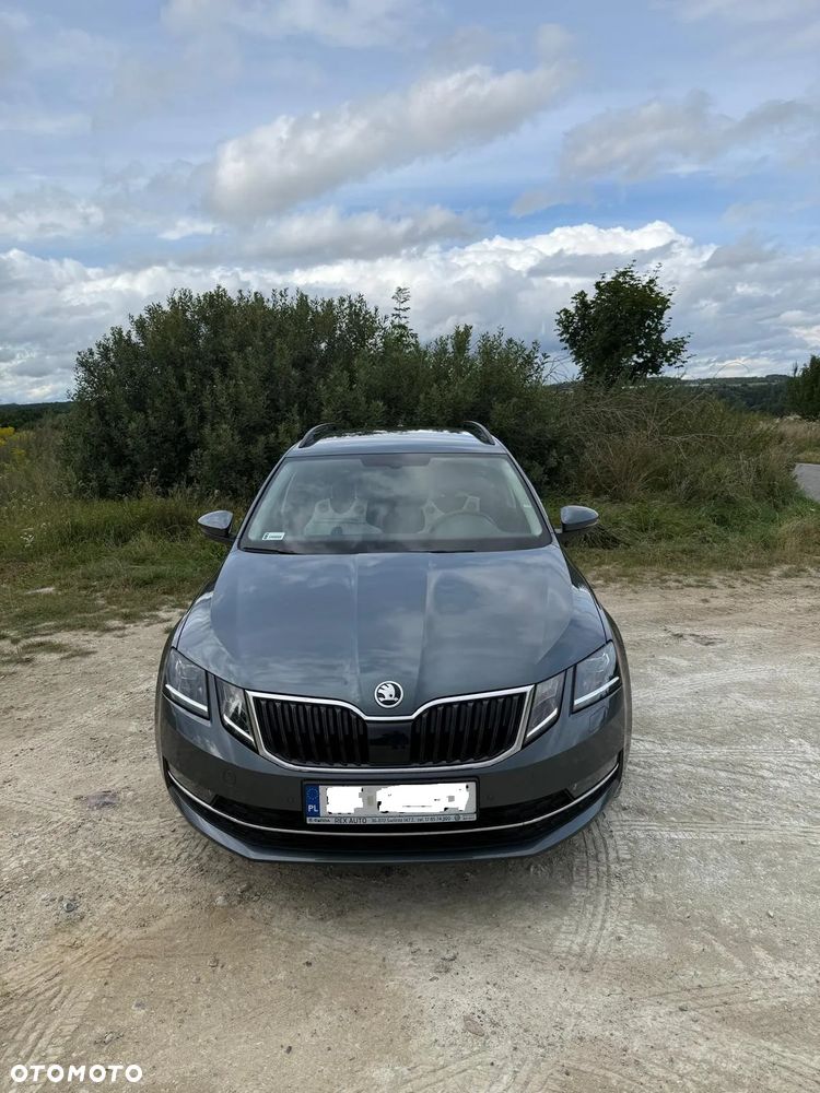 Skoda Octavia 2.0 TDI Style DSG - 1