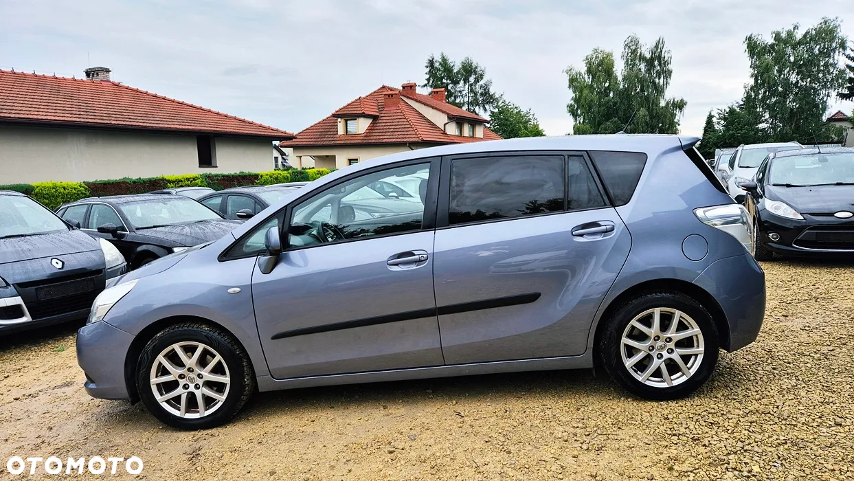 Toyota Verso 1.8 Premium EU5 7os - 18