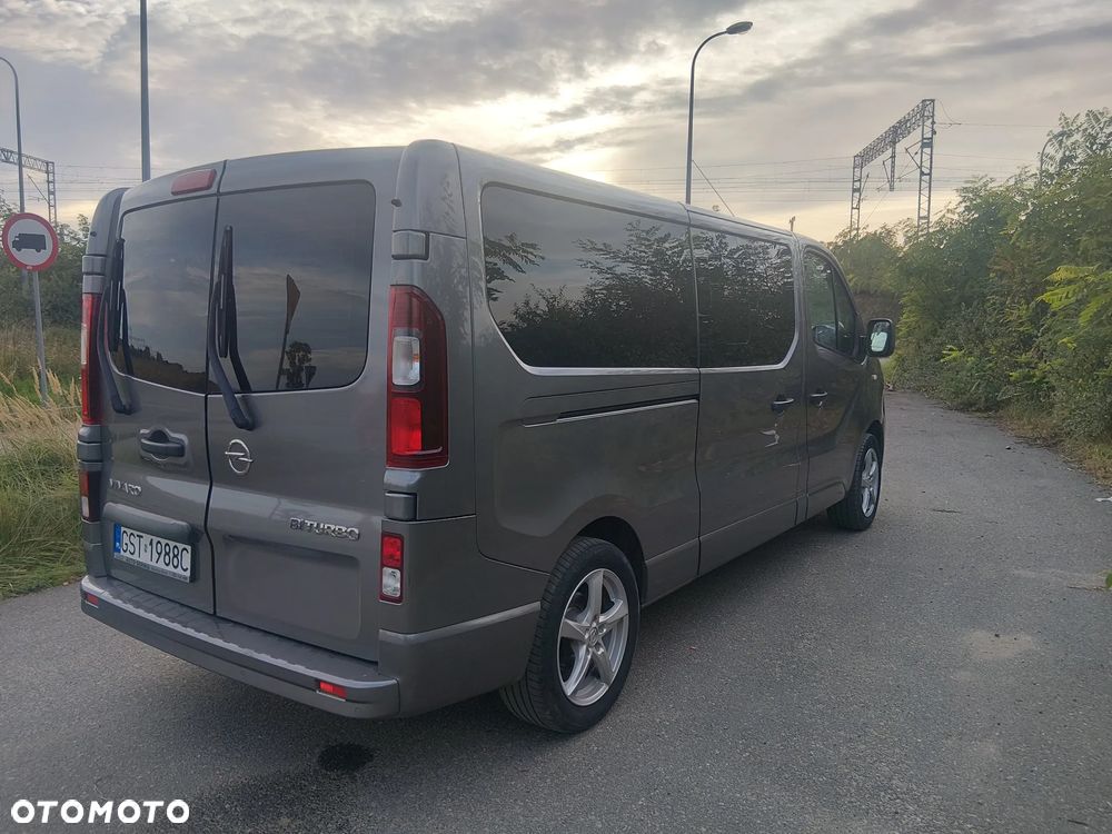 Opel Vivaro - 5