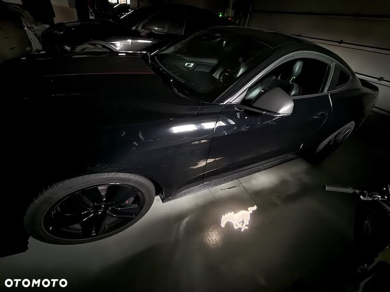 Ford Mustang - 9
