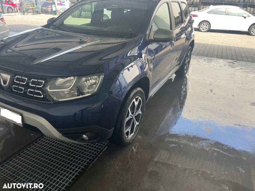 Dacia Duster 1.5 dCi EDC Prestige jante 17" - 1