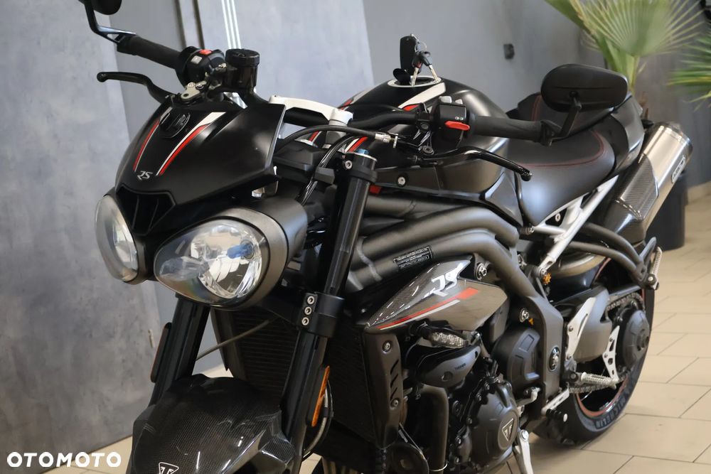 Triumph Speed Triple - 22