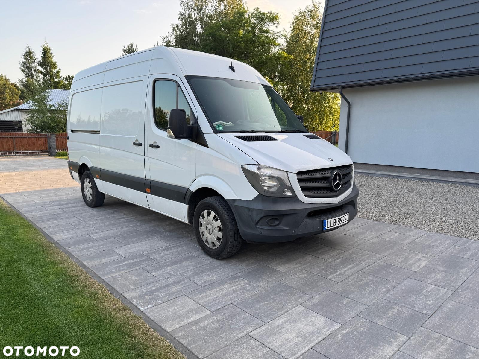 Mercedes-Benz Sprinter - 10