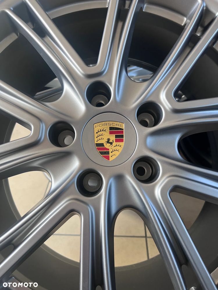 Oryginalne Felgi Porsche Panamera 971 20'' Exclusive - 19